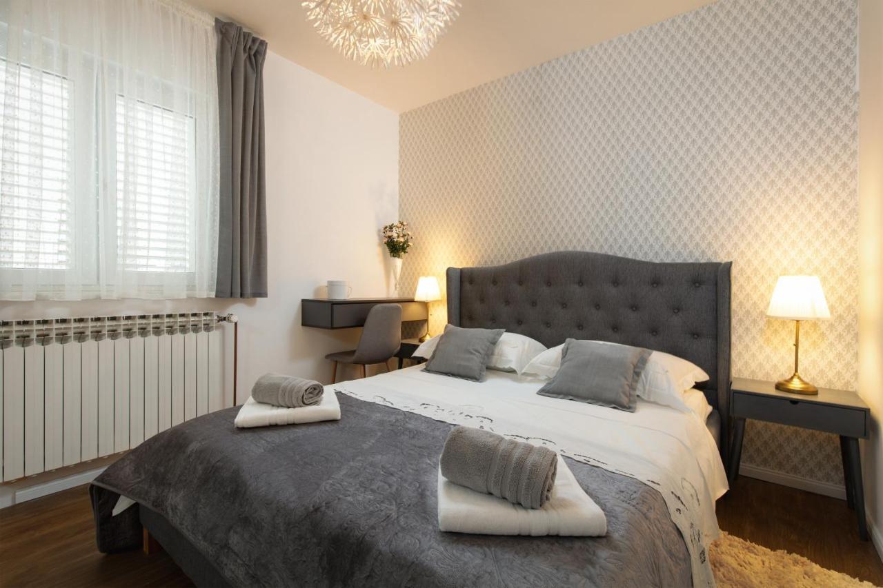 Luxury Apartment Antoni Podstrana Bagian luar foto