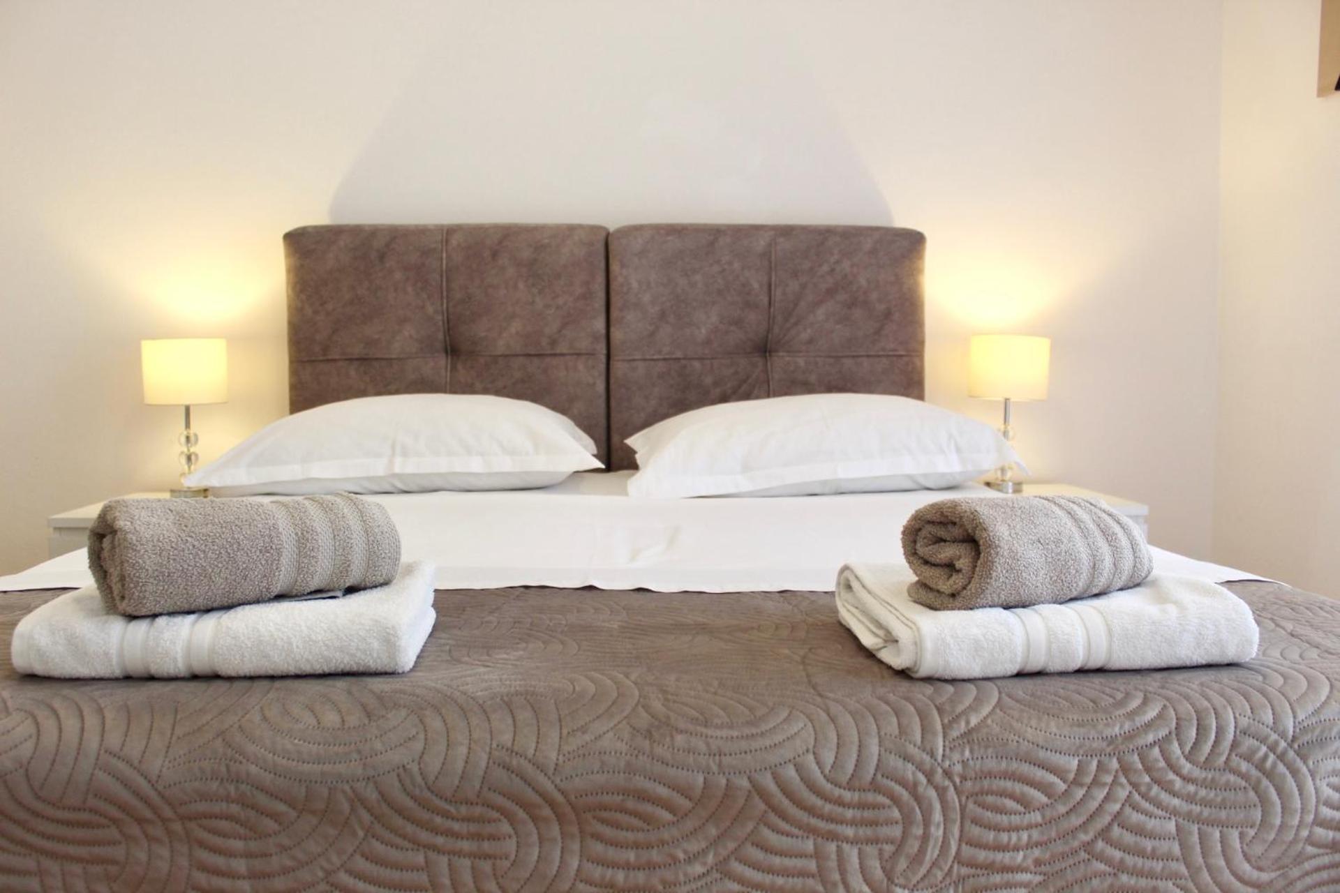 Luxury Apartment Antoni Podstrana Bagian luar foto