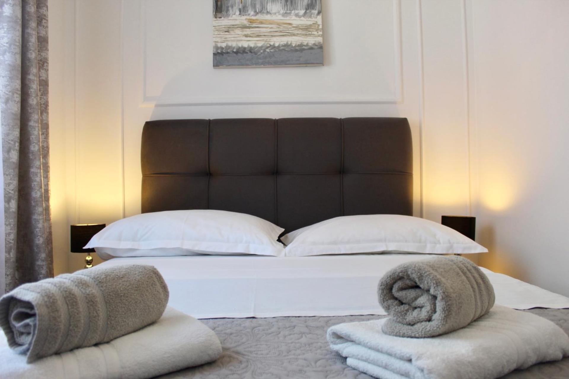 Luxury Apartment Antoni Podstrana Bagian luar foto
