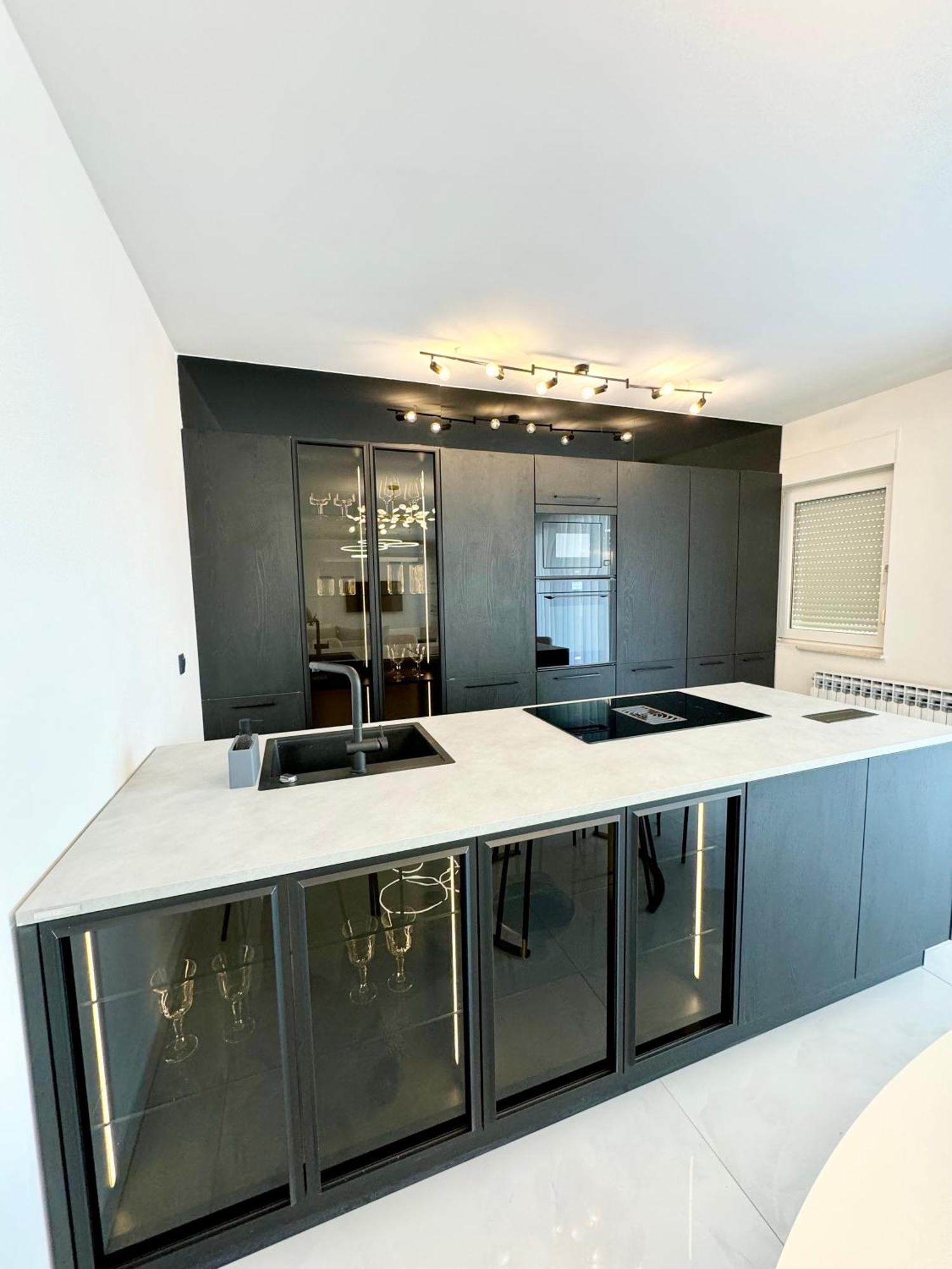 Luxury Apartment Antoni Podstrana Bagian luar foto