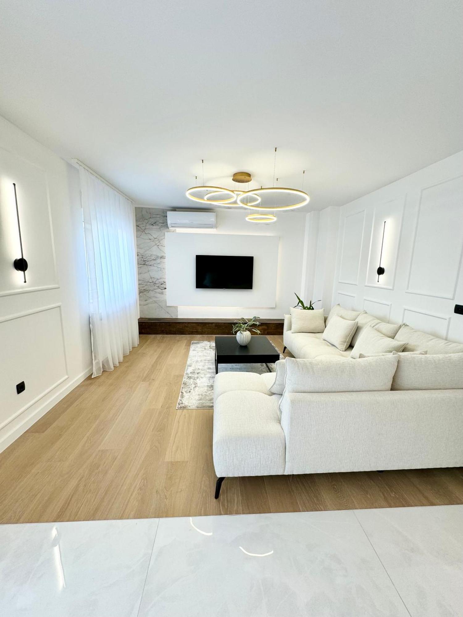 Luxury Apartment Antoni Podstrana Bagian luar foto